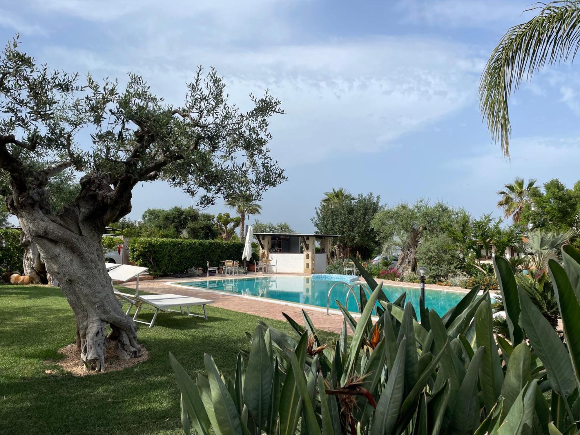 Alla Villa Di Angelo Monopoli Exterior foto